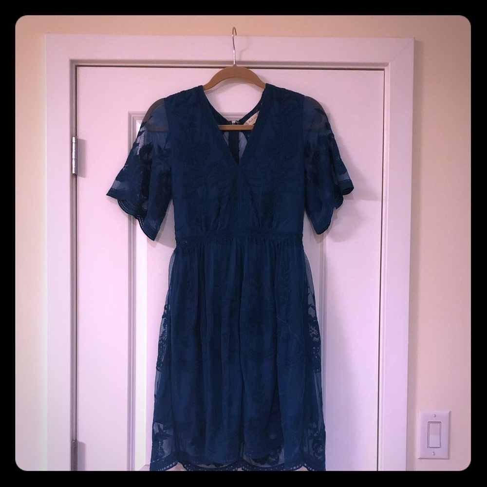 Teal/blue sheet lined embroidered mid thigh dress